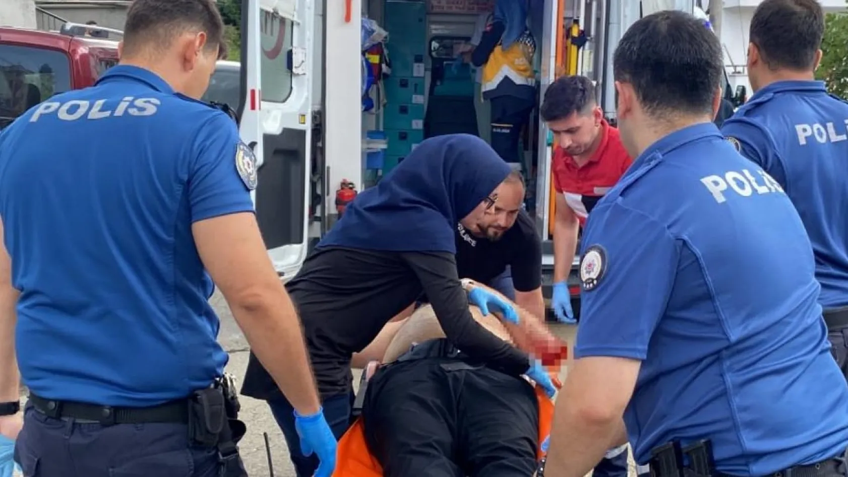 Eski eşini öldürüp oğlunu yaralayan sanıktan ceza almamak için şok savunma