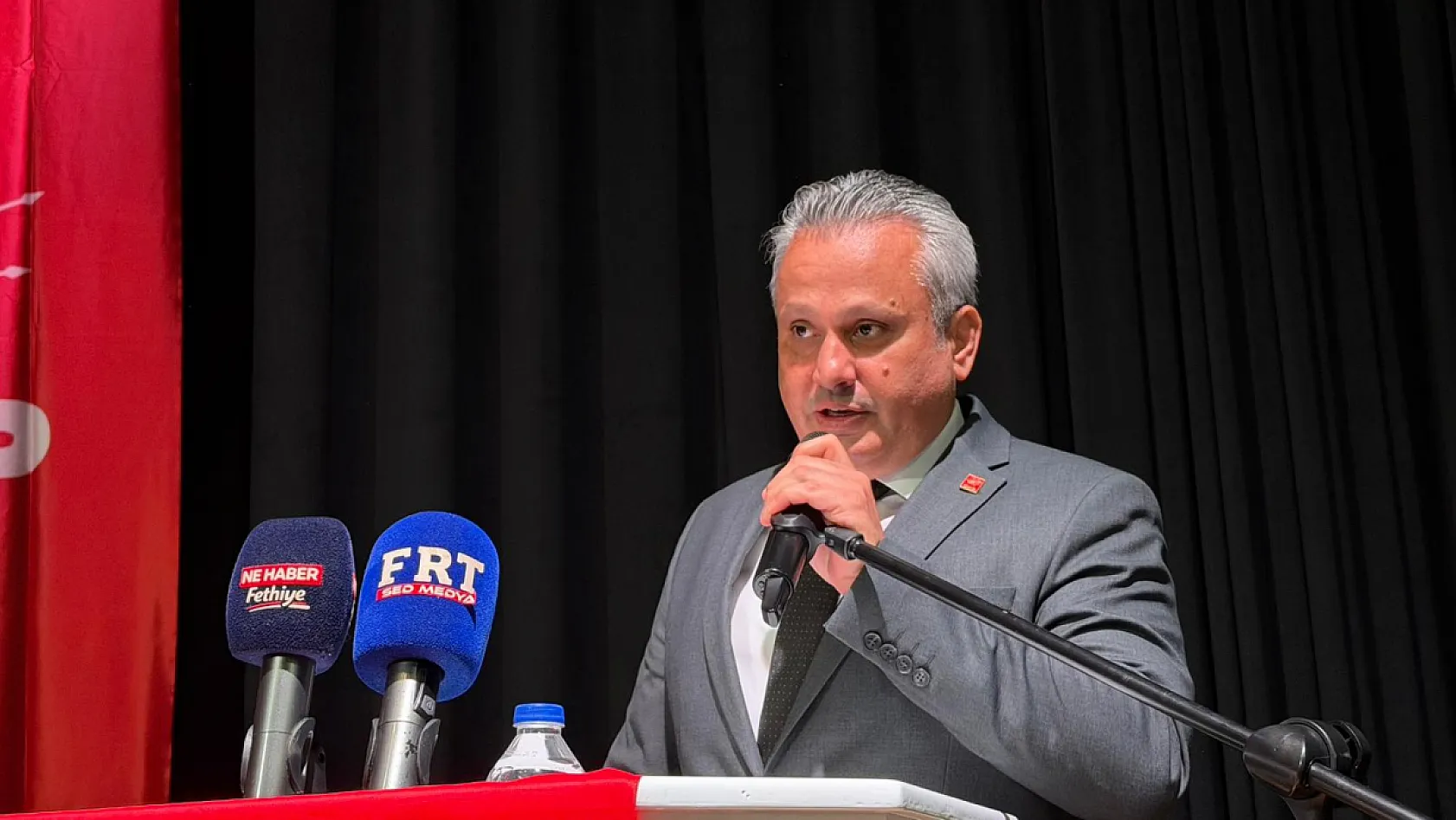 Fethiye'de 'Milli Savunma Politikaları Paneli' Düzenlendi