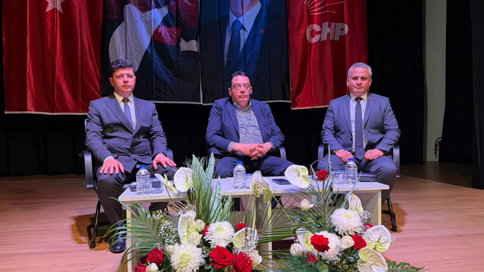 Fethiye'de 'Milli Savunma Politikaları Paneli' Düzenlendi