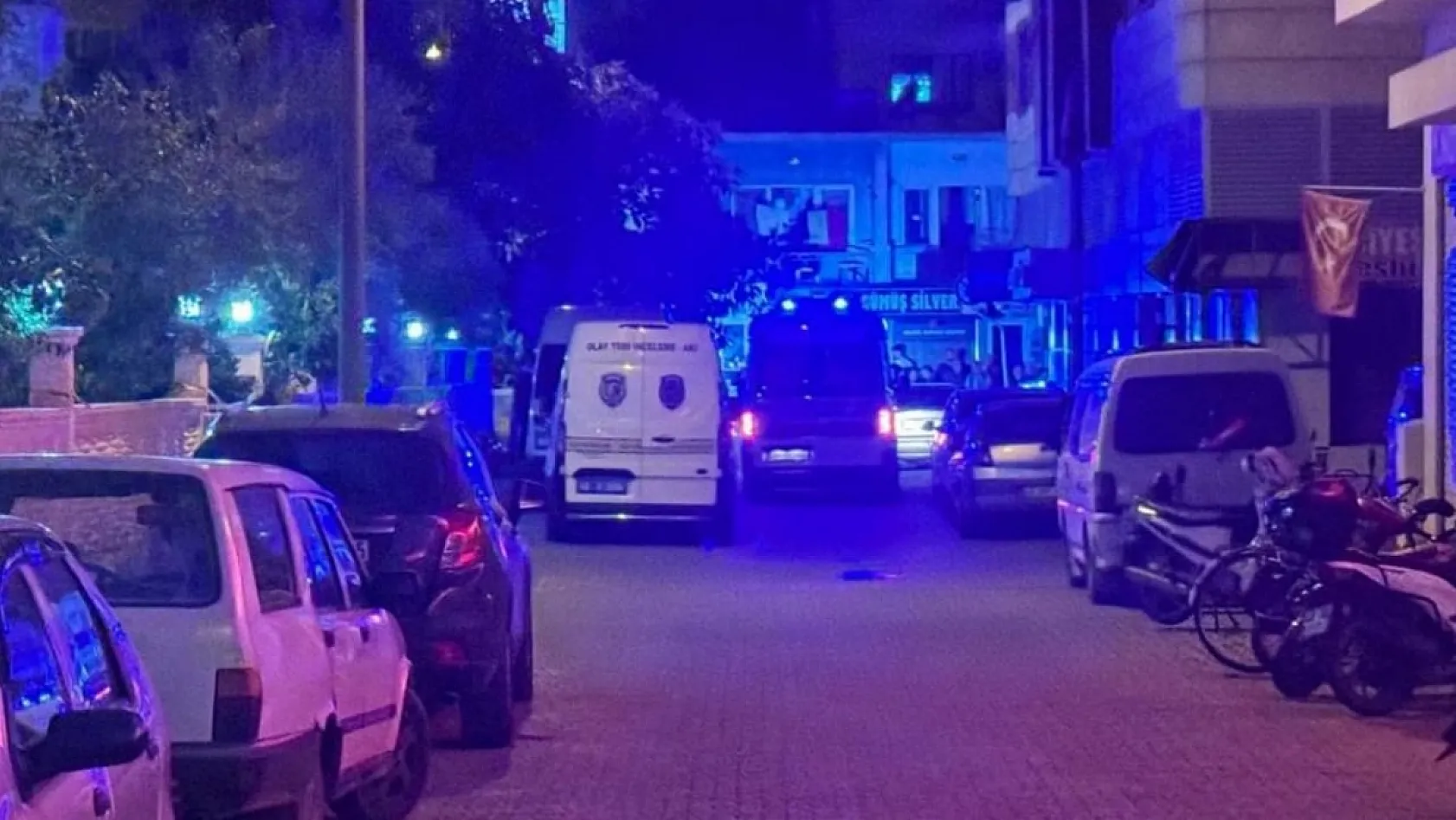 Ortaca'da Otel Önünde Silahlı Saldırı: İki Kadın Hayatını Kaybetti