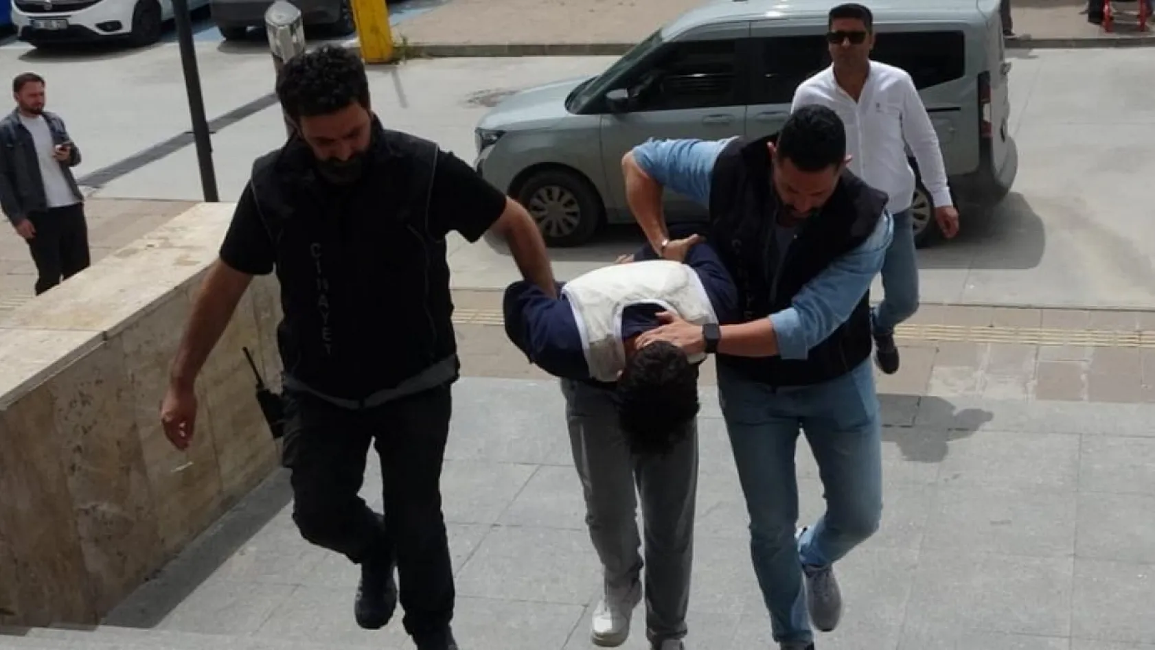 Uşak'ta tarım arazisindeki cinayet çözüldü: Şüpheli tutuklandı