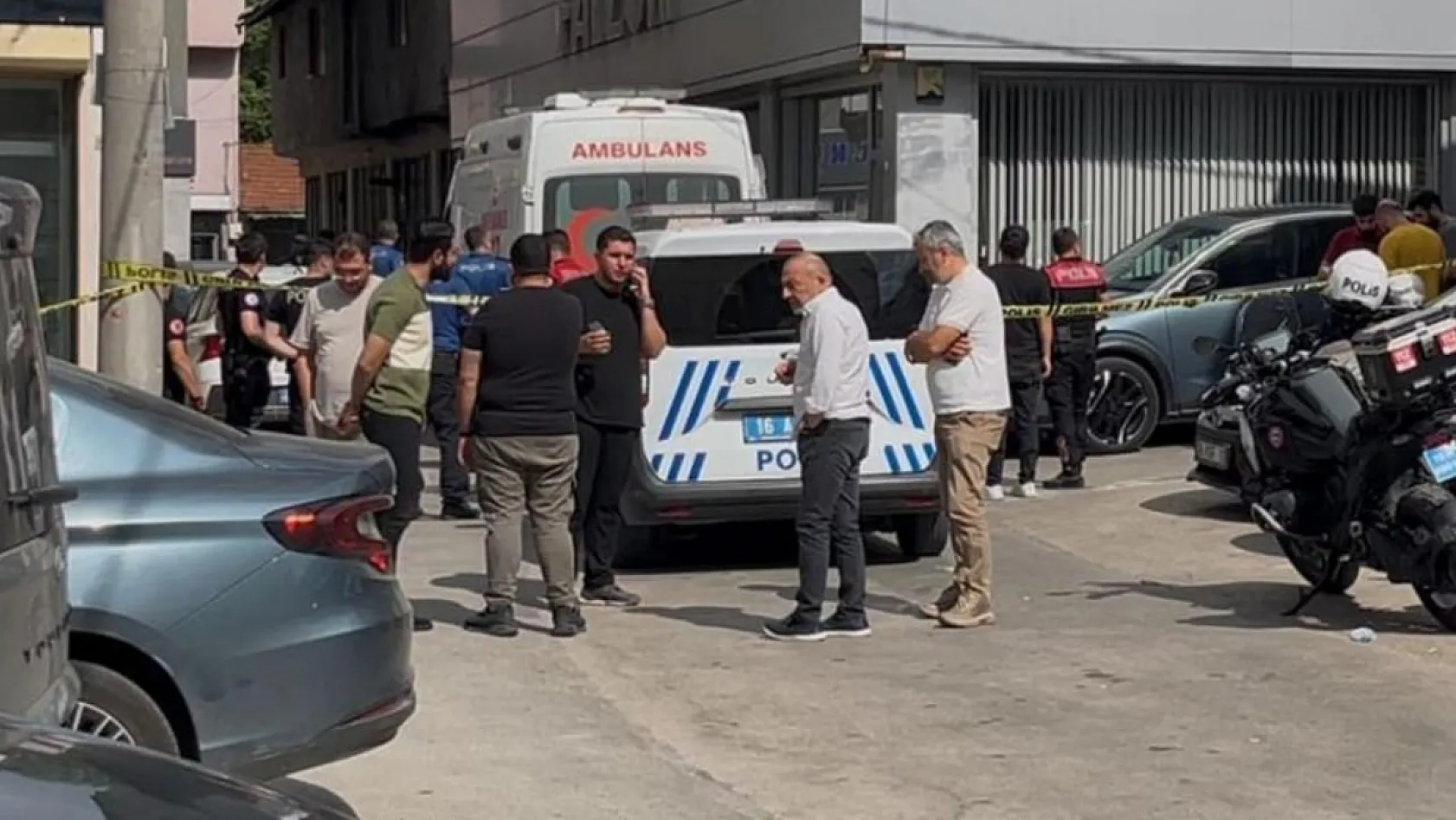Kadın iş ortağını vurdu, canına kıydı