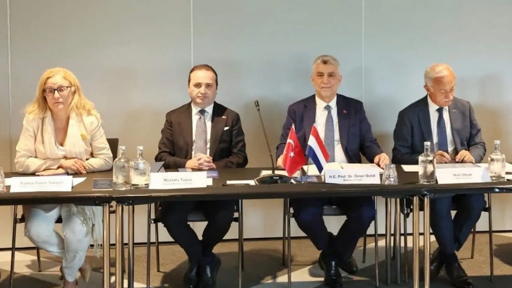 Ercan Torunoğulları: 'Türkiye-Hollanda Ticaret Hacmi 20 Milyar Dolara Ulaşacak'