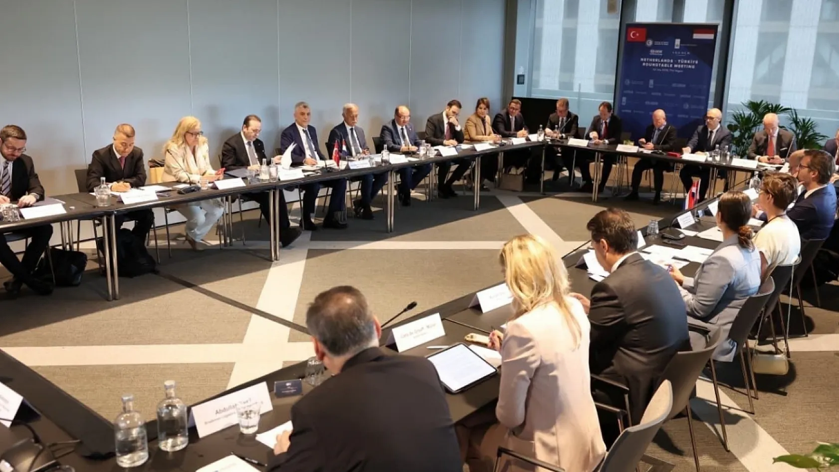 Ercan Torunoğulları: 'Türkiye-Hollanda Ticaret Hacmi 20 Milyar Dolara Ulaşacak'