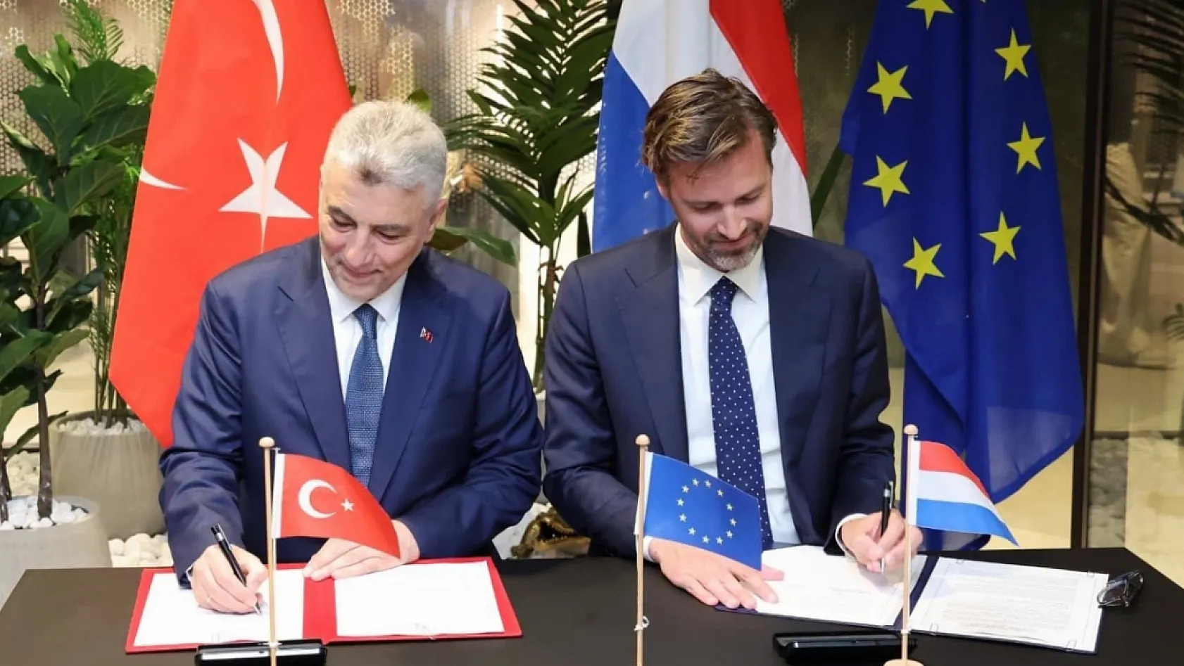 Ercan Torunoğulları: 'Türkiye-Hollanda Ticaret Hacmi 20 Milyar Dolara Ulaşacak'