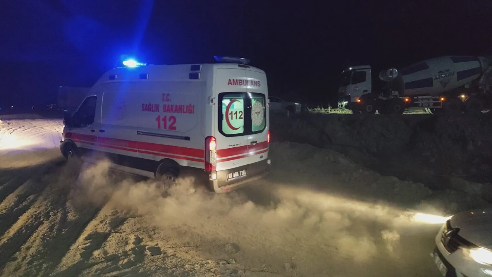 Antalya'da İnşaat Kazası: İşçi 7 Metre Yükseklikten Düştü