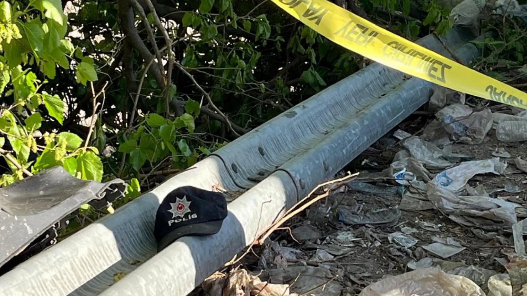 İzmir'de 1'i polis 3 kişinin hayatını kaybettiği kazada lojistik firmasının sahibi gözaltına alındı