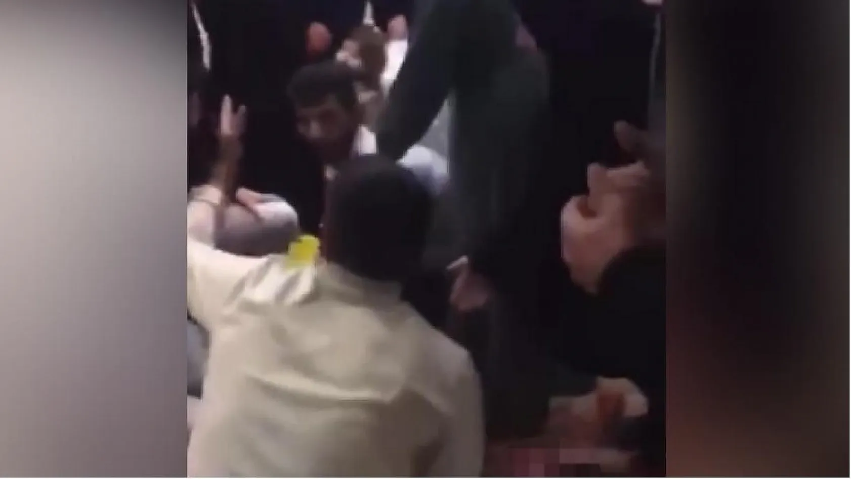 Düğünde halay çeken eski sevgilisini silahla vurup intihar etti