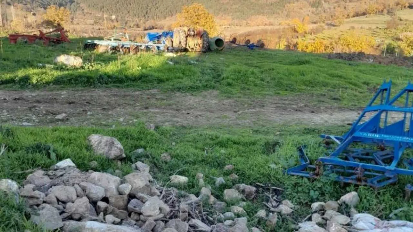 Traktörün altında kalan yaşlı adam hayatını kaybetti