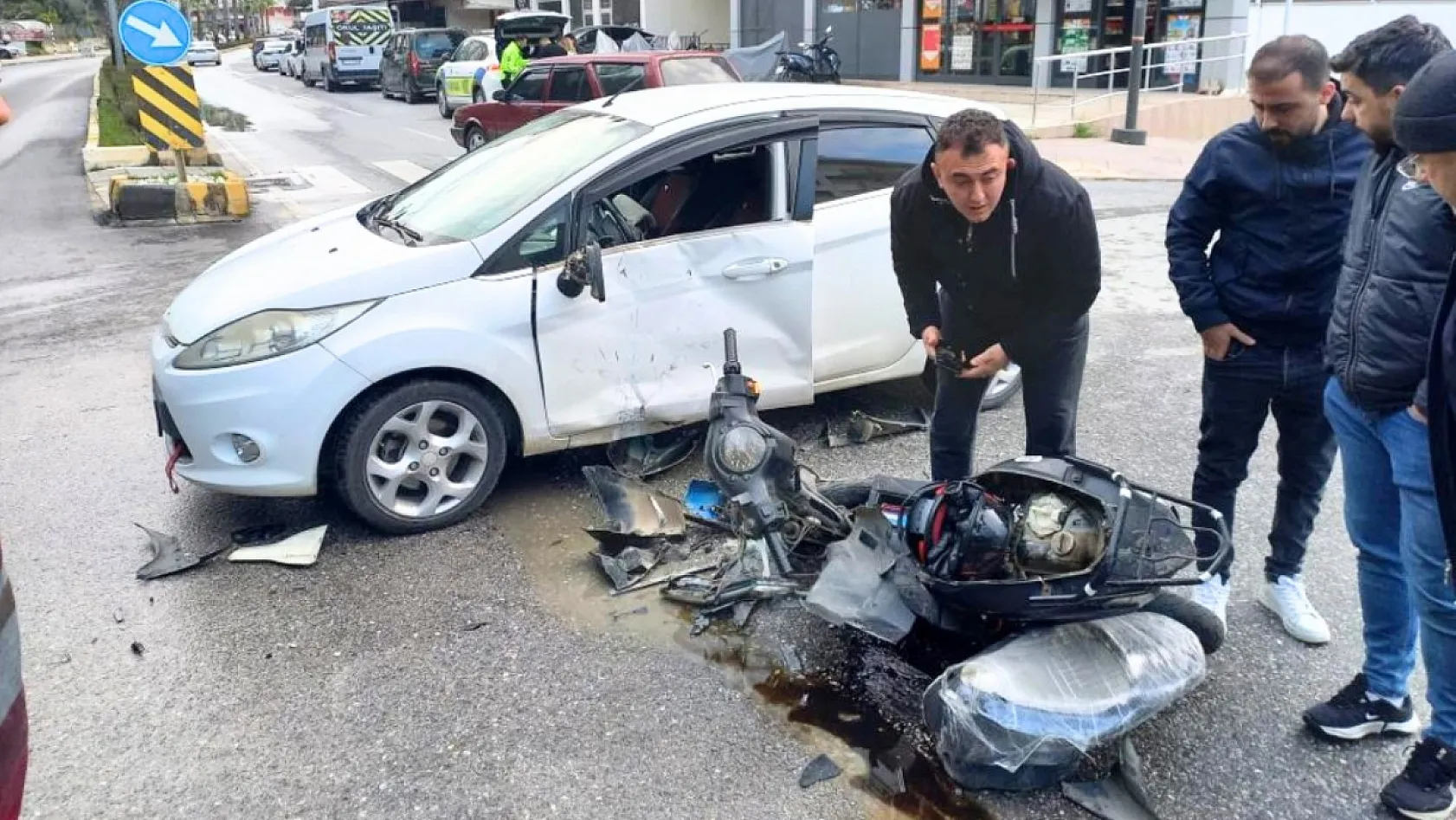 Kaza yapan motosikletli ehliyetsiz çıktı, 66 bin 590 TL ceza kesildi