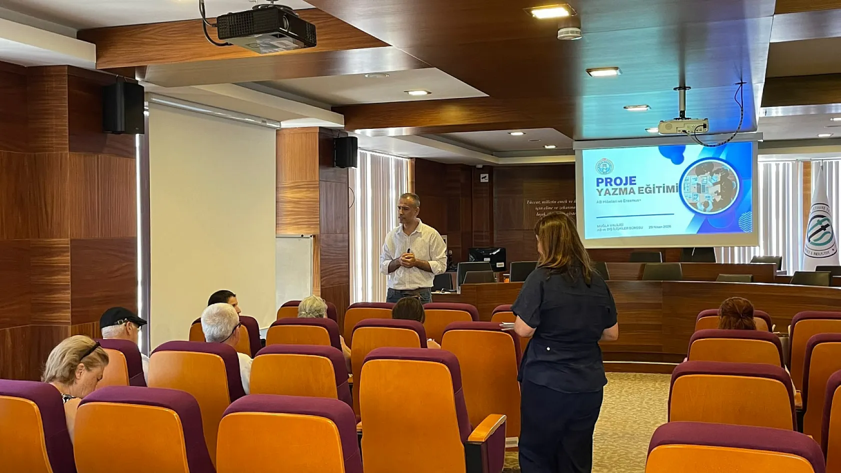 Kadın girişimcilere Avrupa Birliği fırsatları anlatıldı: Fethiye'de proje yazma eğitimi başladı
