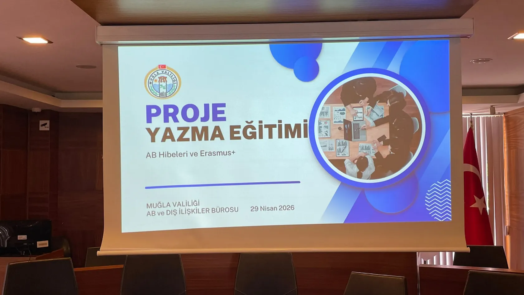 Kadın girişimcilere Avrupa Birliği fırsatları anlatıldı: Fethiye'de proje yazma eğitimi başladı
