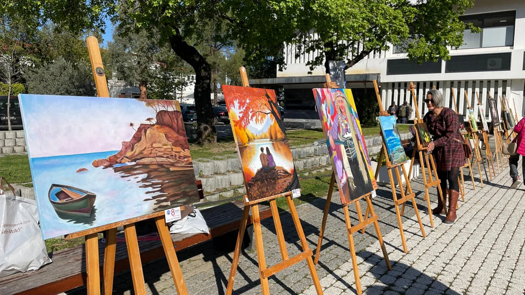 Kadınlar Günü'nde sanat konuştu: Fethiye'de anlamlı sergi