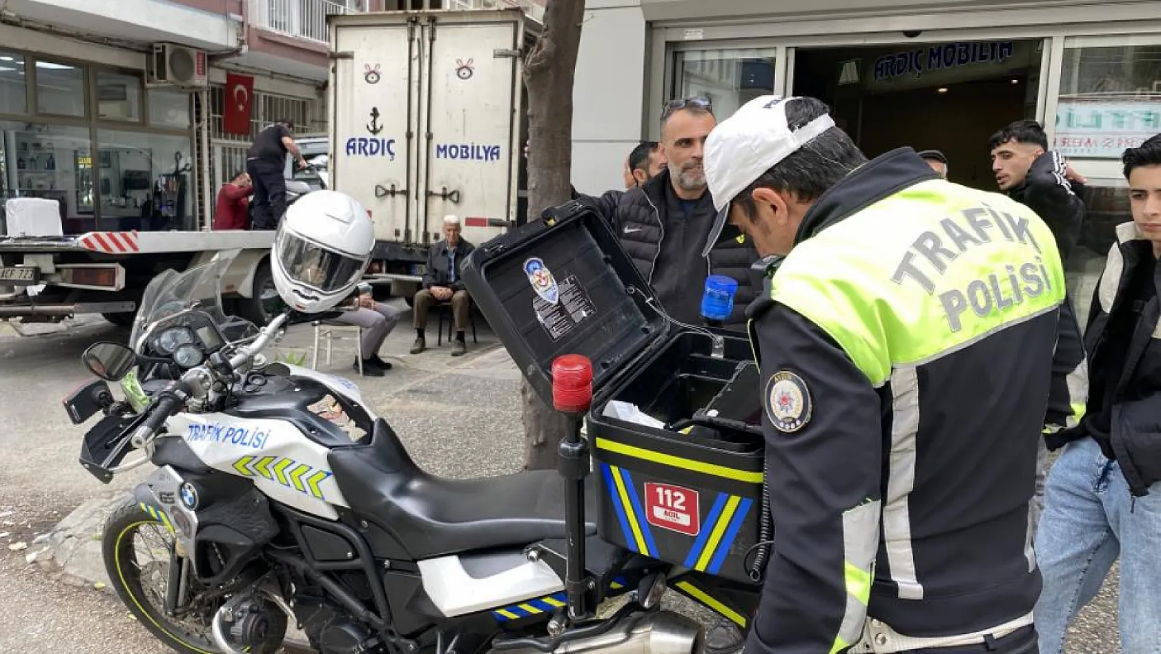 Kaldırımdan kaçtı, 500 bin liradan oldu