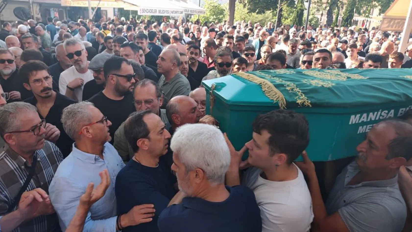 Kalp masajı yaptığı arkadaşının ardından o da öldü