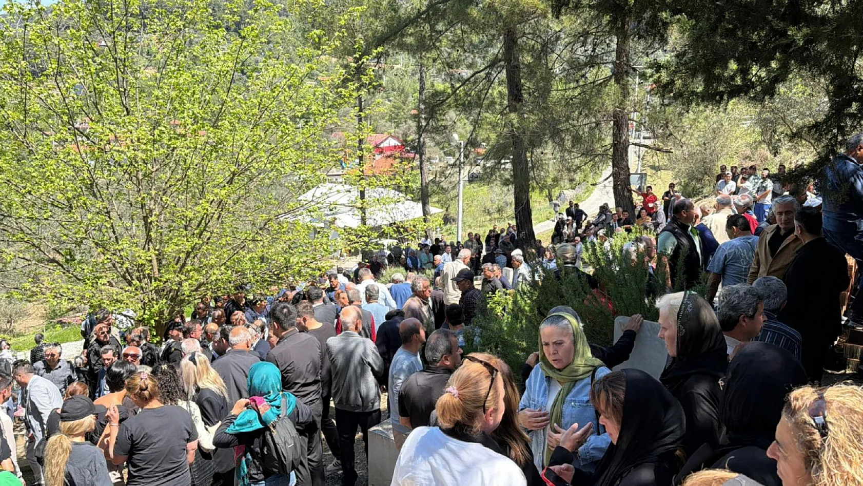 Karaca Ailesinin Acı Günü Ali Şentürk Son Yolculuğuna Uğurlandı