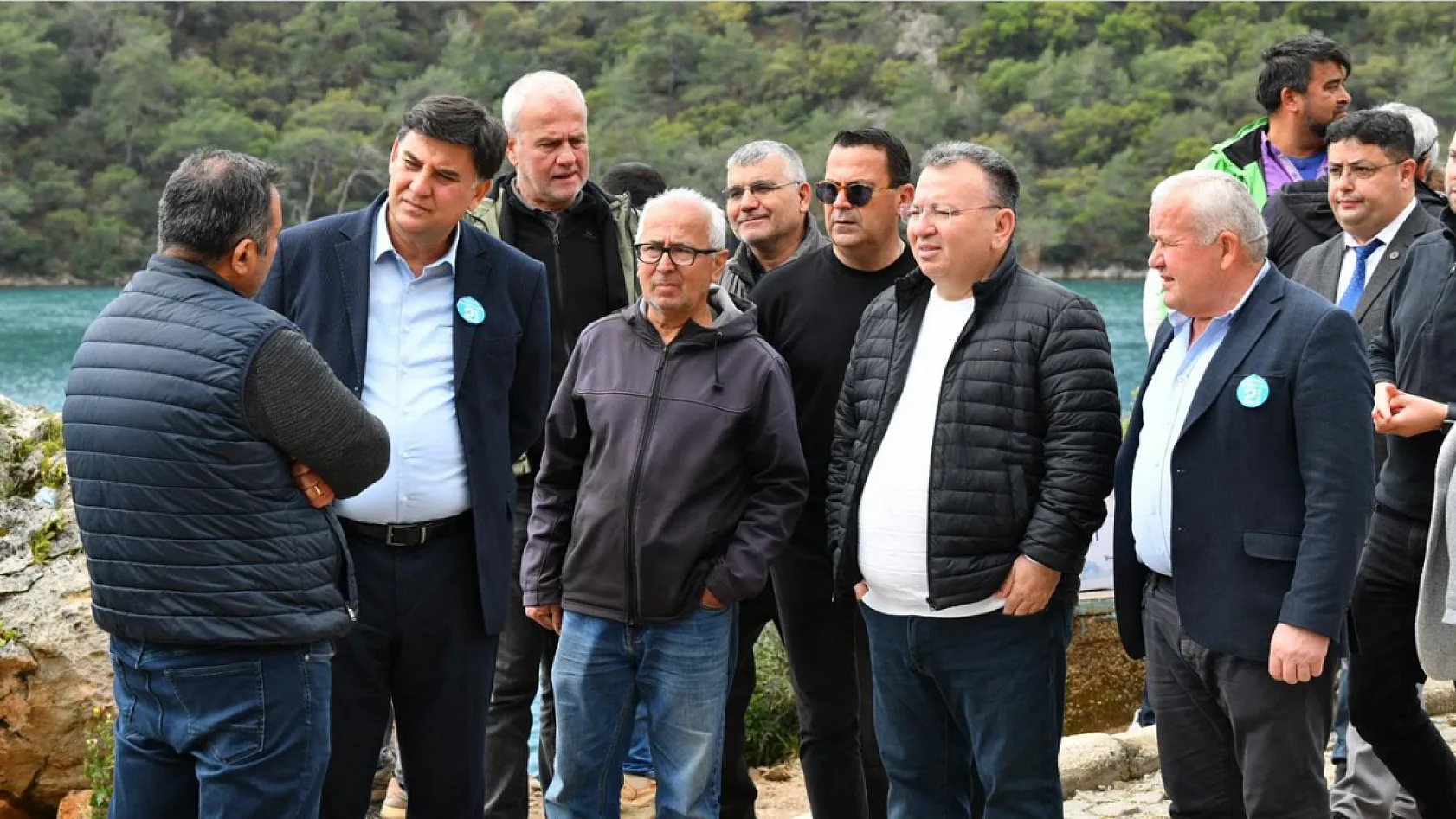 Karaca, tekne kazası sonrası bölgede incelemelerde bulundu