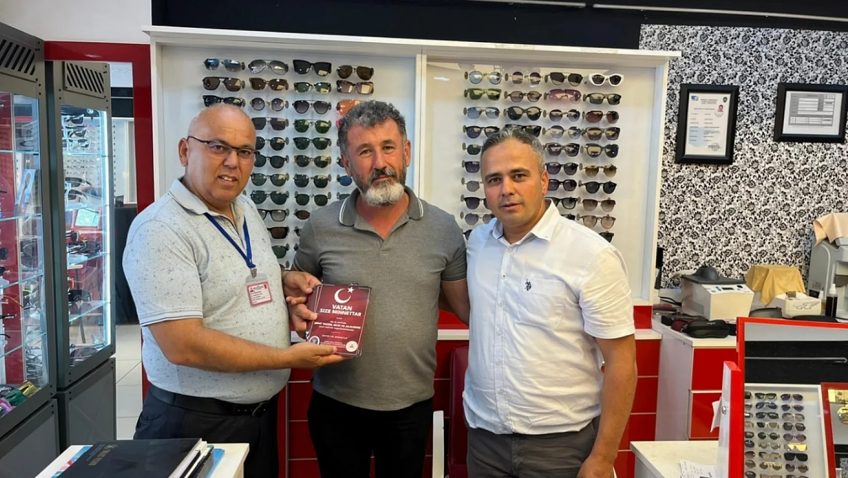 Kaymakam Fatih Akkaya'nın Başlattığı 'Vatan Size Minnettar' Projesi Büyüyor