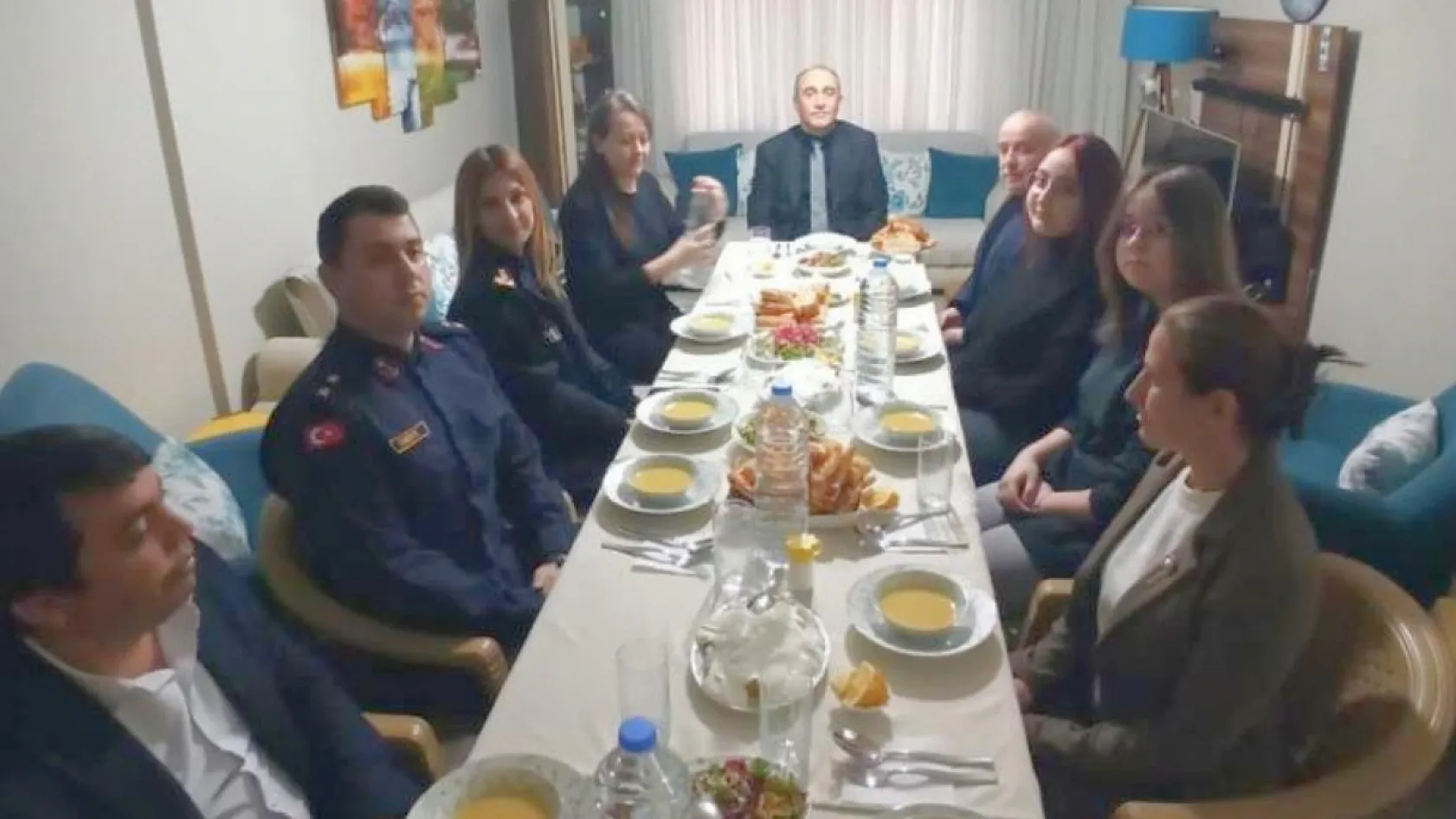Yatağan Kaymakamı İlhan, vatandaşlarla iftar sofrasında buluştu