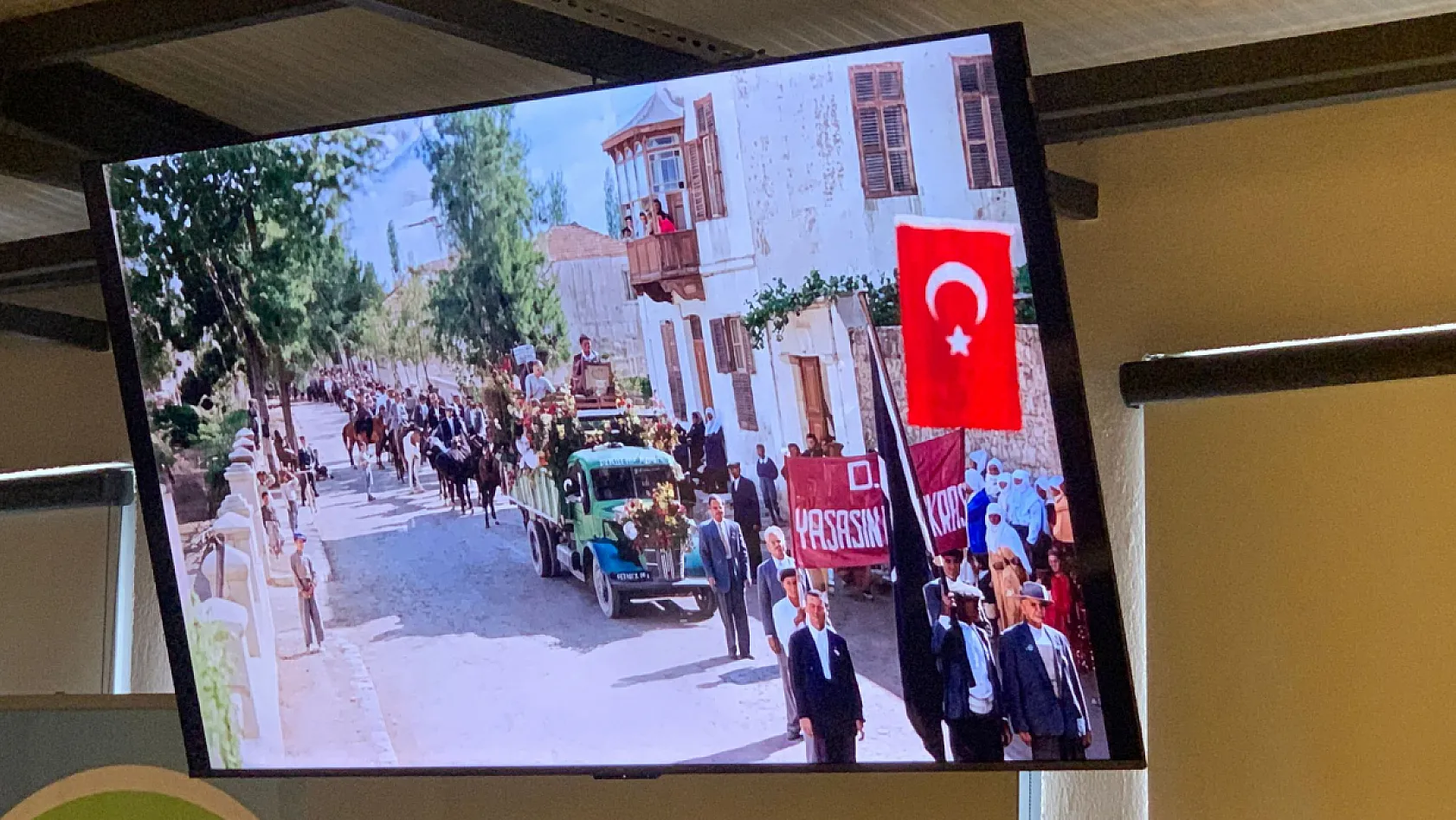 Kent belleğinden geleceğe: Fethiye'nin hafızası fotoğraflar ve anılarla canlandı