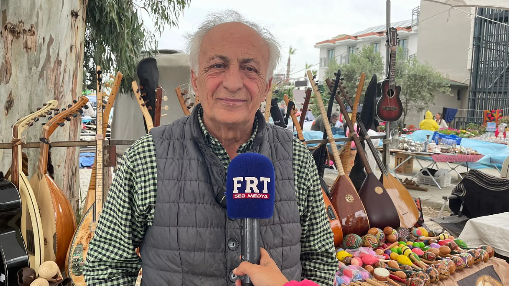 Kırık enstrümanlara yeni hayat: Fethiye Çalış'ta müziğe adanmış bir tezgah
