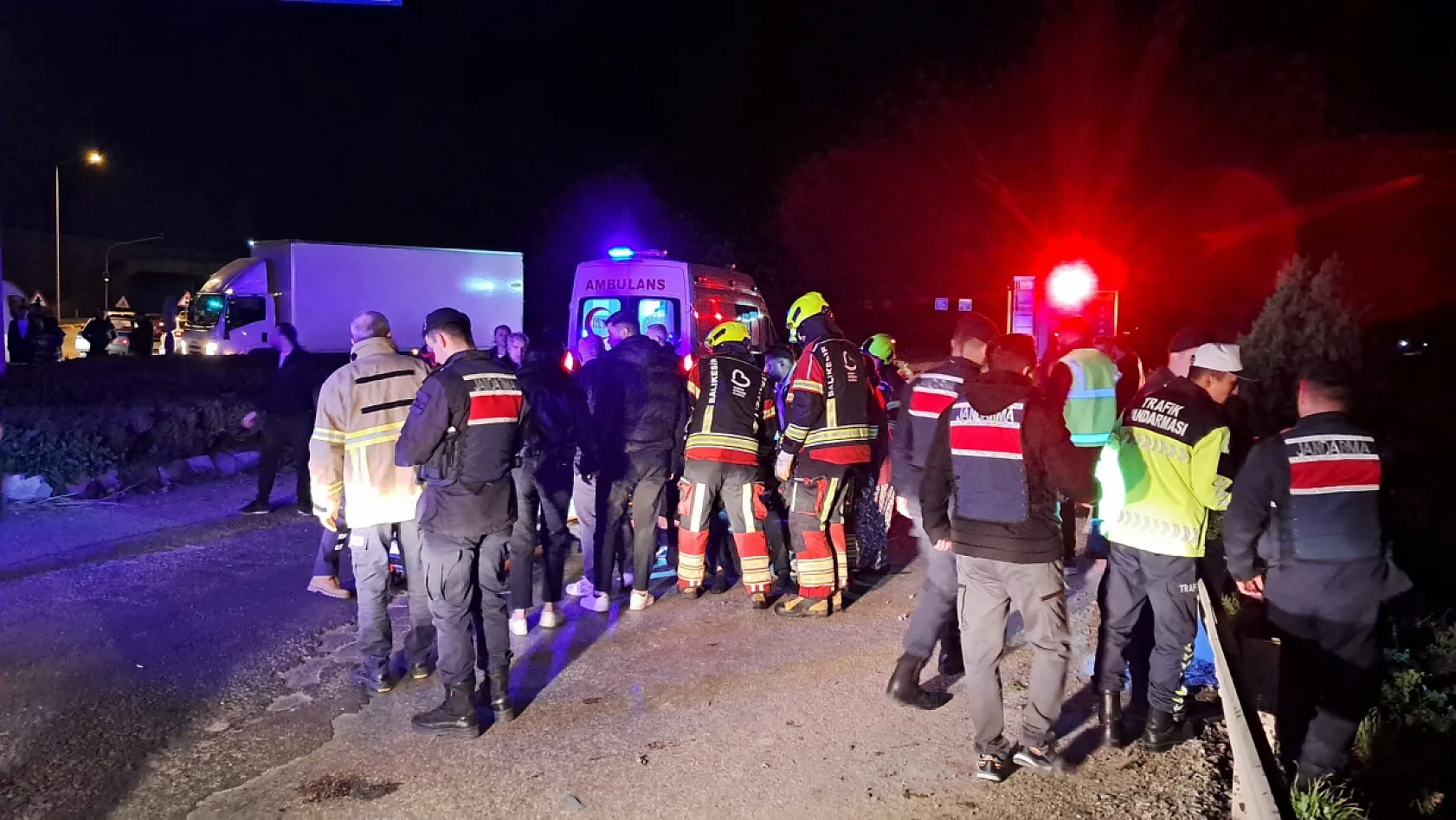 Kontrolden çıkan otomobil şarampole uçtu: 1 ölü, 5 yaralı