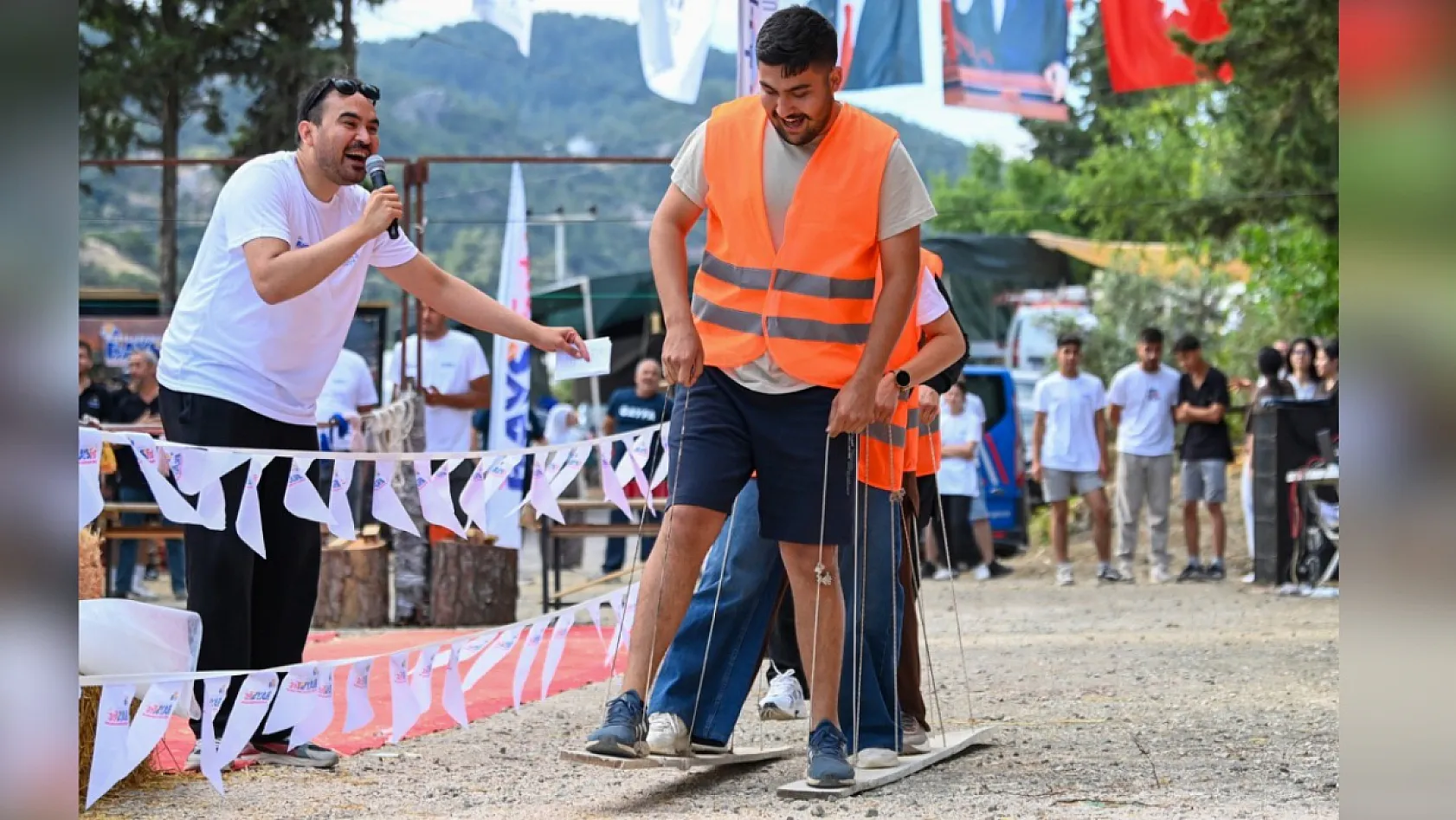 Köy Survivor'da 5 yıldızlı tatil için kıyasıya yarıştılar