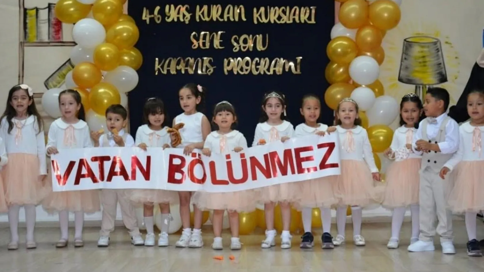 Köyceğiz'de Kur'an kurslarının minik öğrencileri duygulandırdı