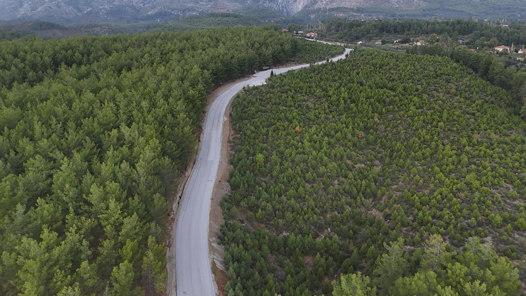 Köyceğiz'de 21 Milyon TL'lik Yol Yatırımı Devam Ediyor