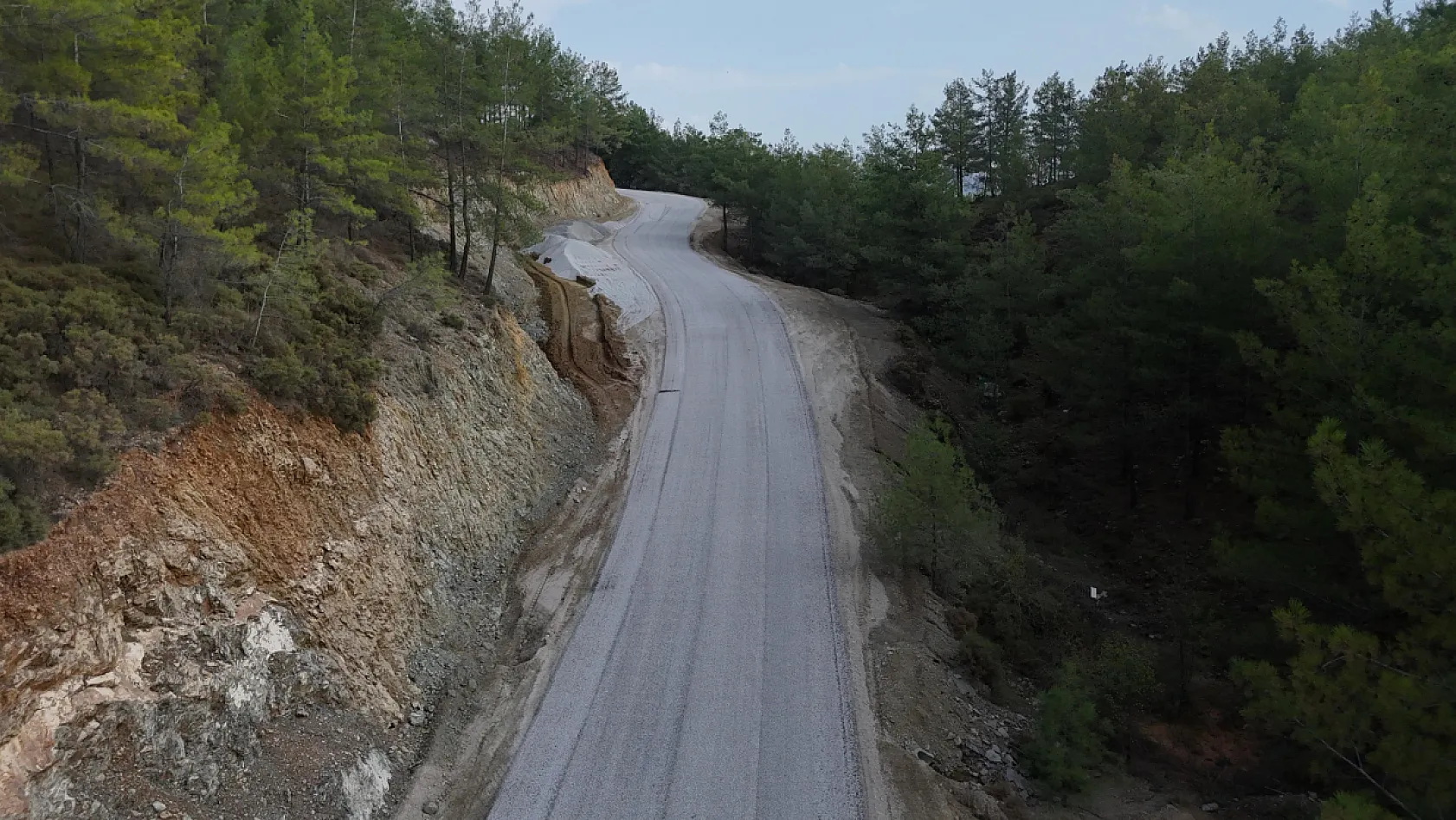Köyceğiz'de 21 Milyon TL'lik Yol Yatırımı Devam Ediyor