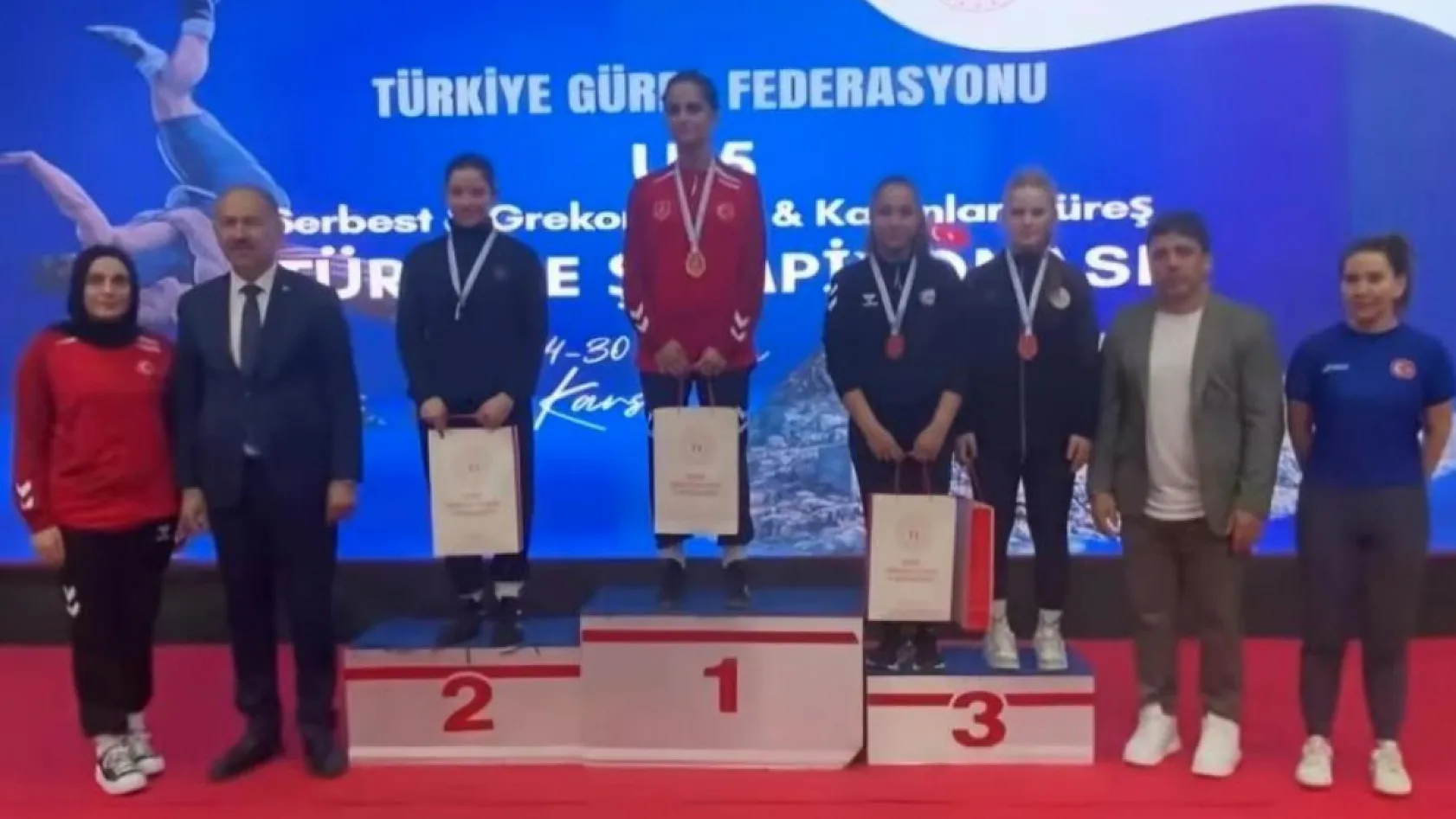 Köyceğizli güreşçi Çomak Türkiye üçüncüsü oldu