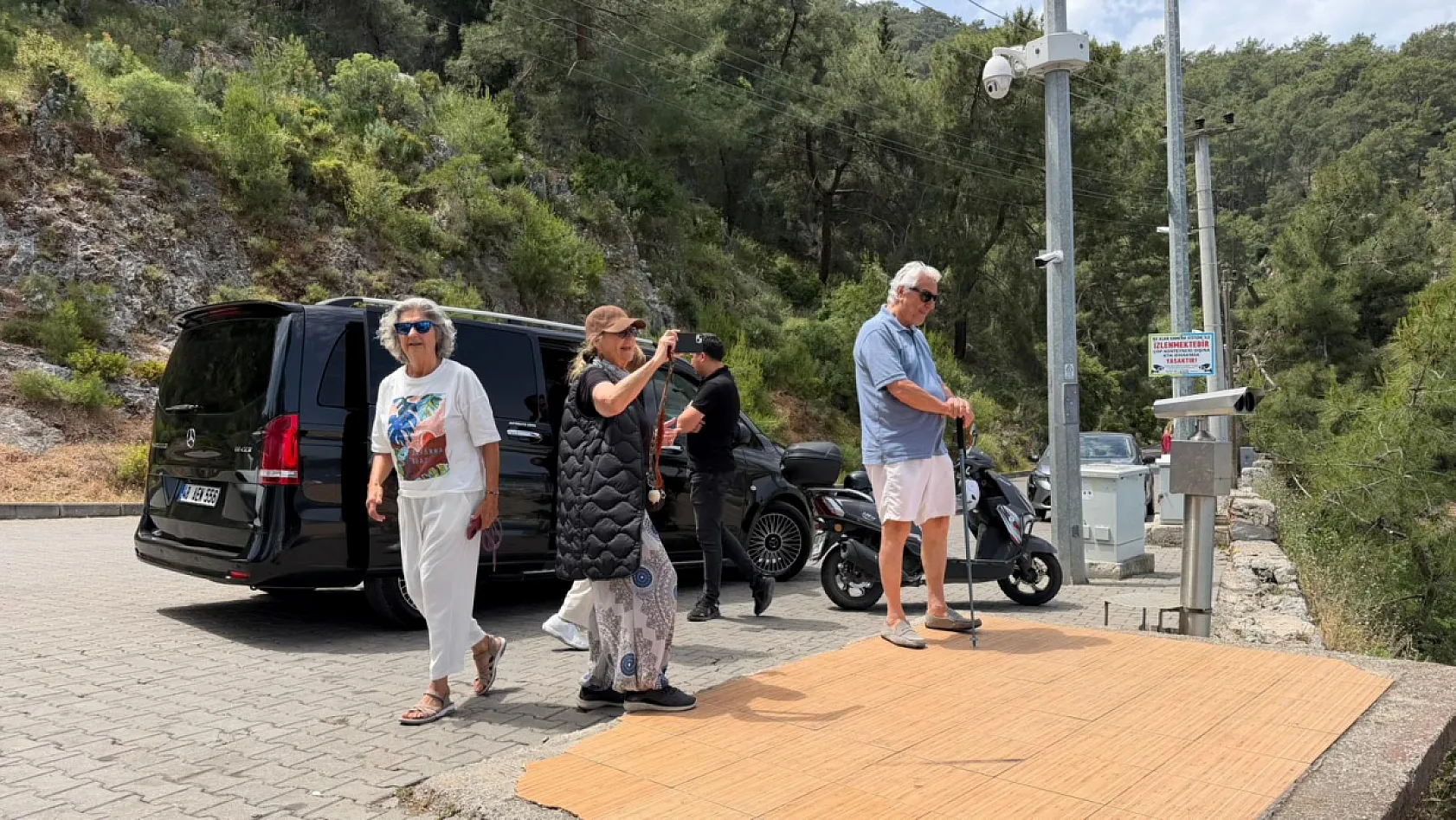 Kruvaziyer misafirleri Fethiye'nin tarihi ve doğal güzelliklerini keşfetti