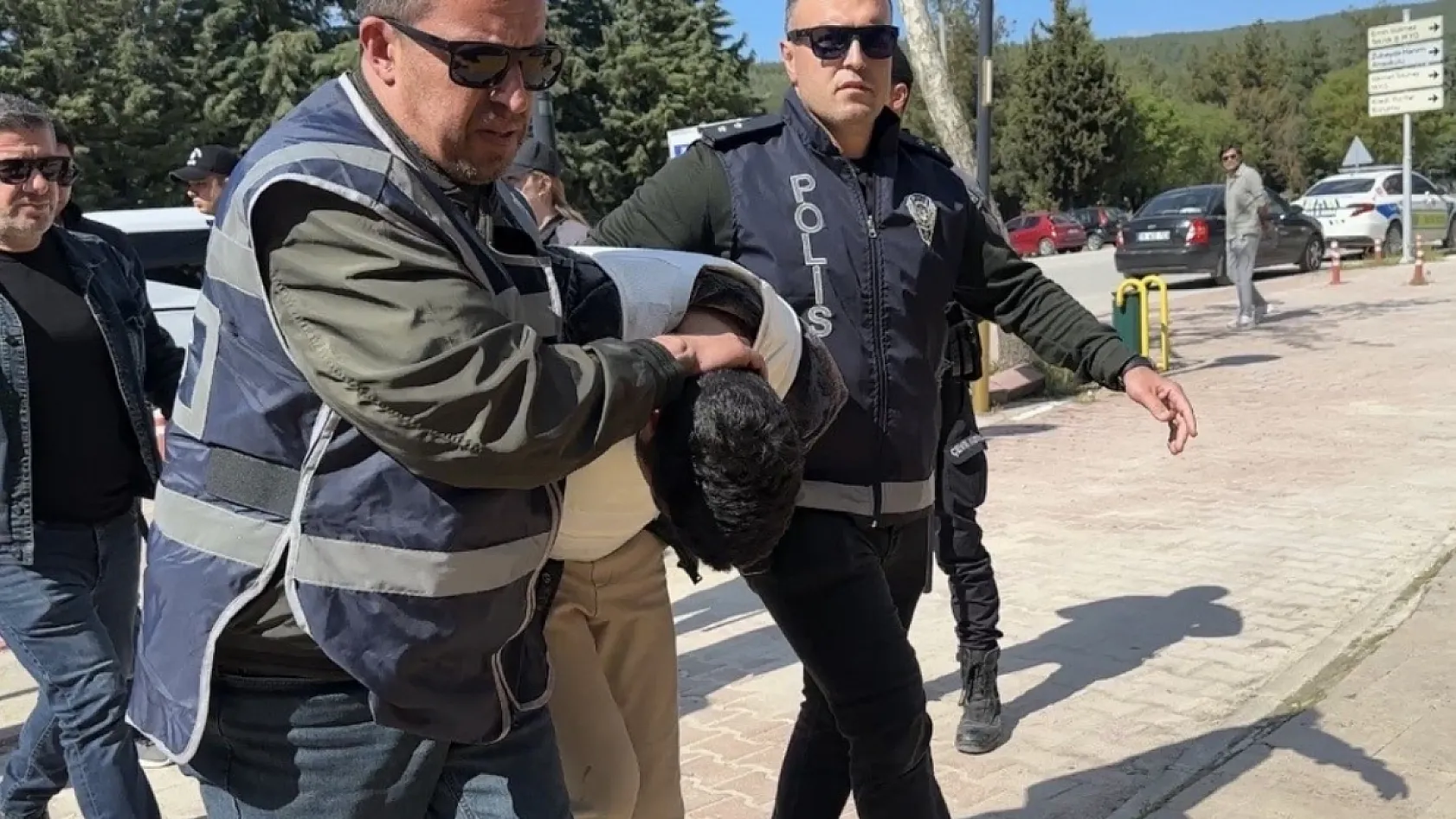 Kübra Yapıcı'nın katil zanlıları adliyeye sevk edildi