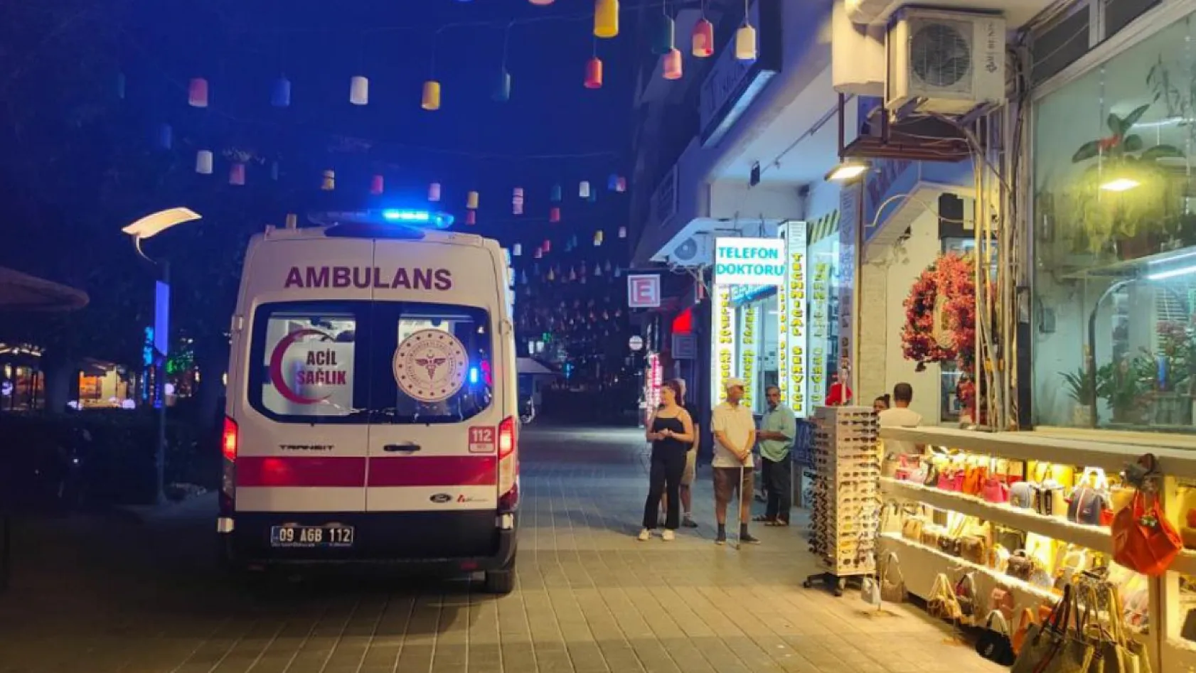 Aydın Kuşadası'nda balkondan düşen yaşlı adam hayatını kaybetti