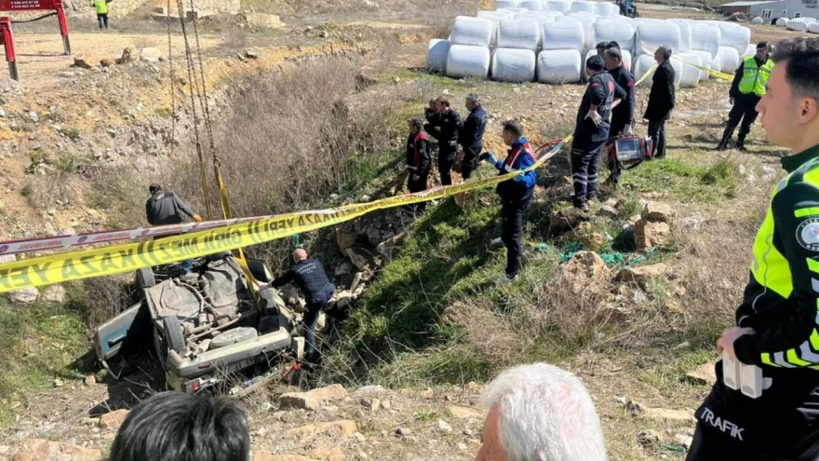 Kütahya'da feci kaza: 2 ölü, 1 yaralı