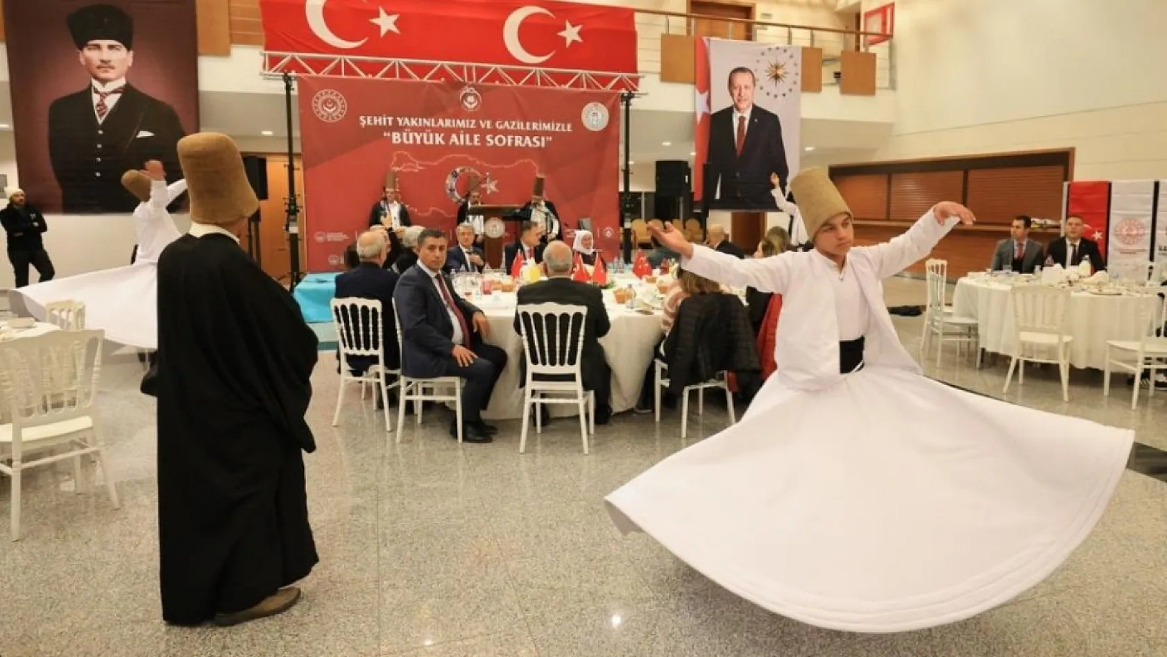 Muğla Valisi Akbıyık, Ramazan'ın ilk iftarında şehit yakınları ve gazilerle buluştu