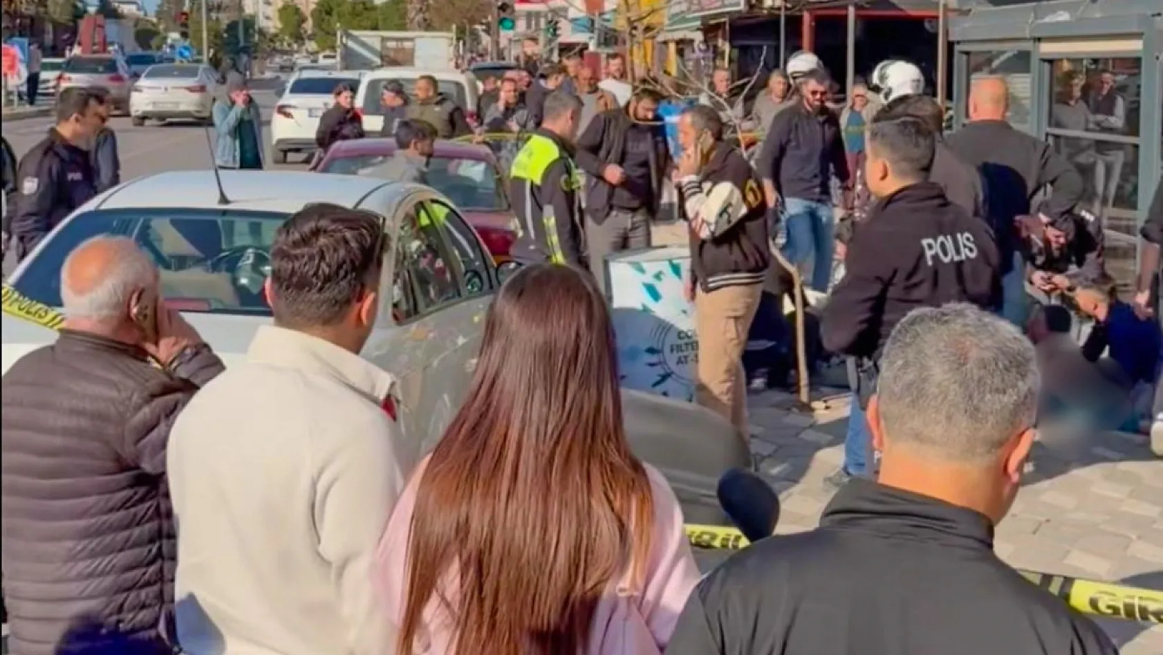 Manisa'da 2 kişinin öldüğü bıçaklı kavgada 3 kişi tutuklandı
