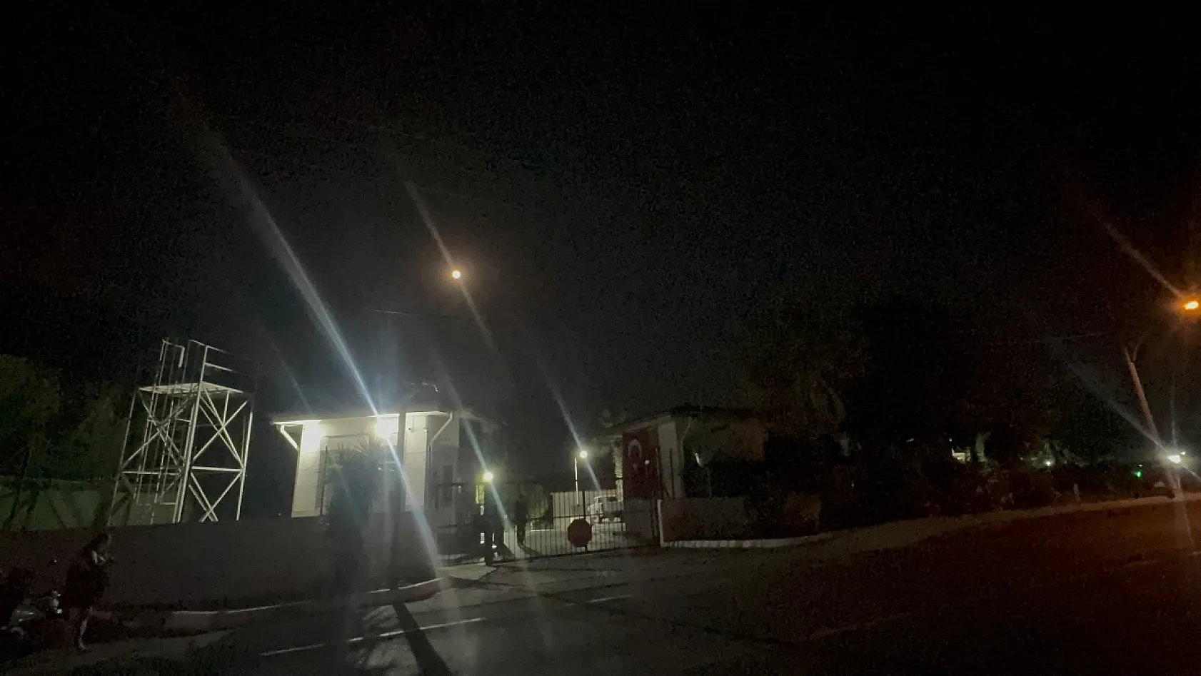 Marmaris açıklarında göçmen botu battı: 1 ölü, 2 kayıp
