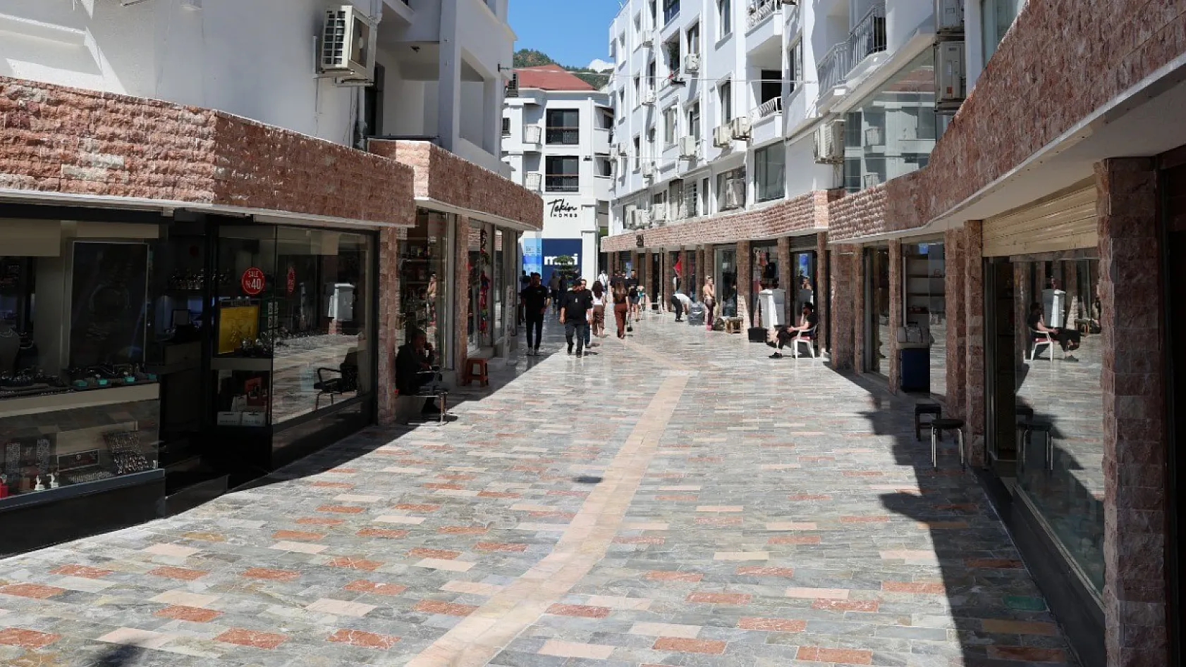 Marmaris çarşı bölgesinde çalışmalarda sona gelindi