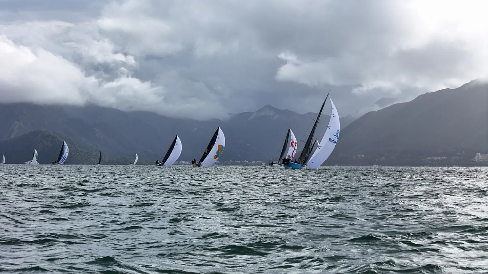 Marmaris MIYC Kış Trofesi Yat Yarışları'nın 5. ayağı başladı