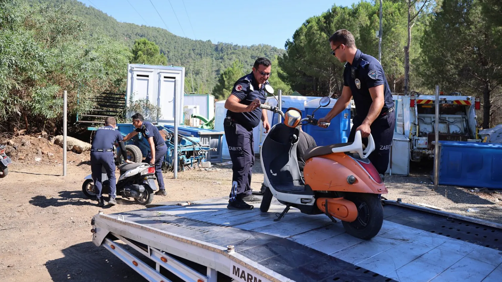 Marmaris'te hurda temizliği başladı