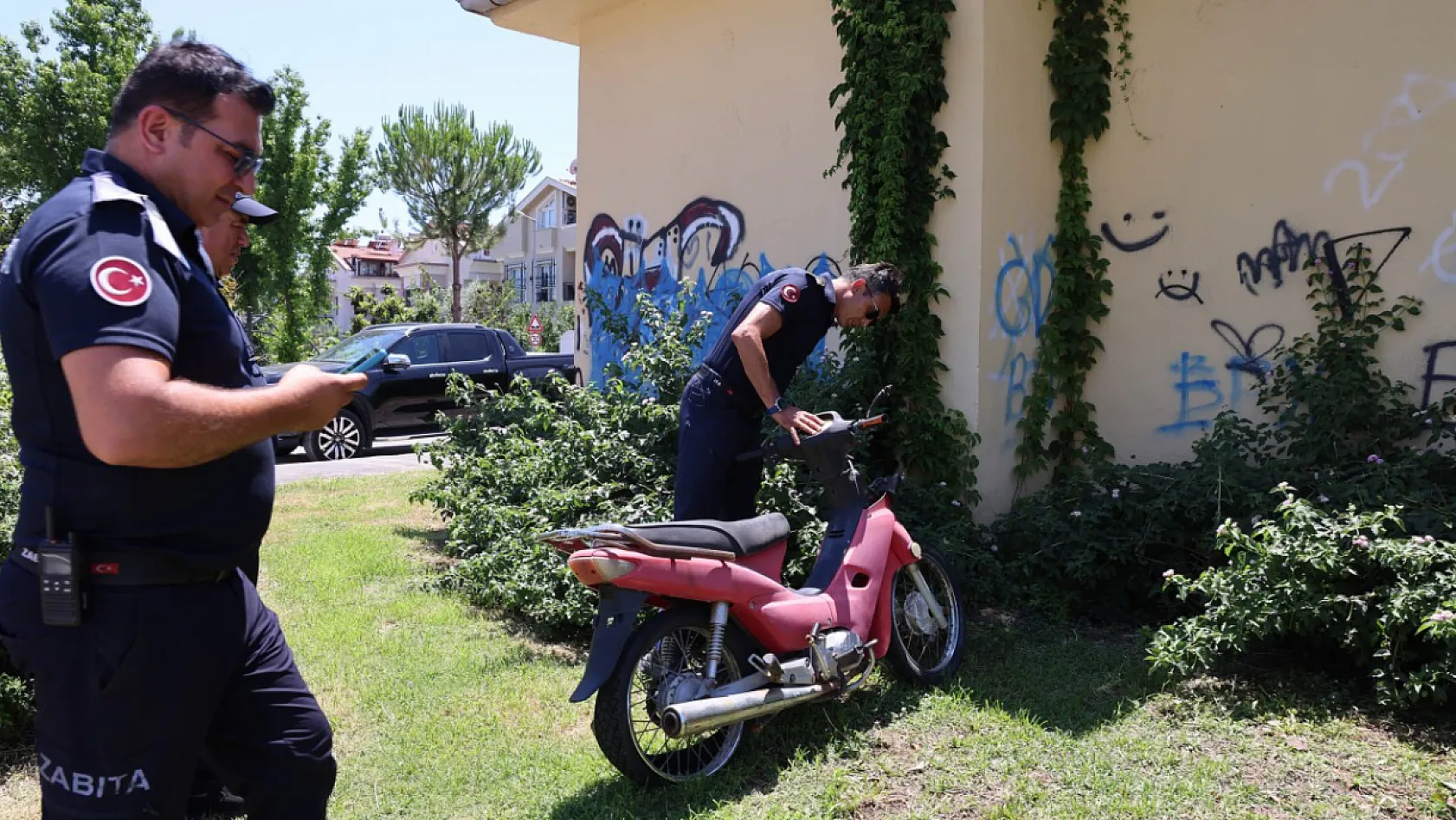 Marmaris'te hurda temizliği başladı