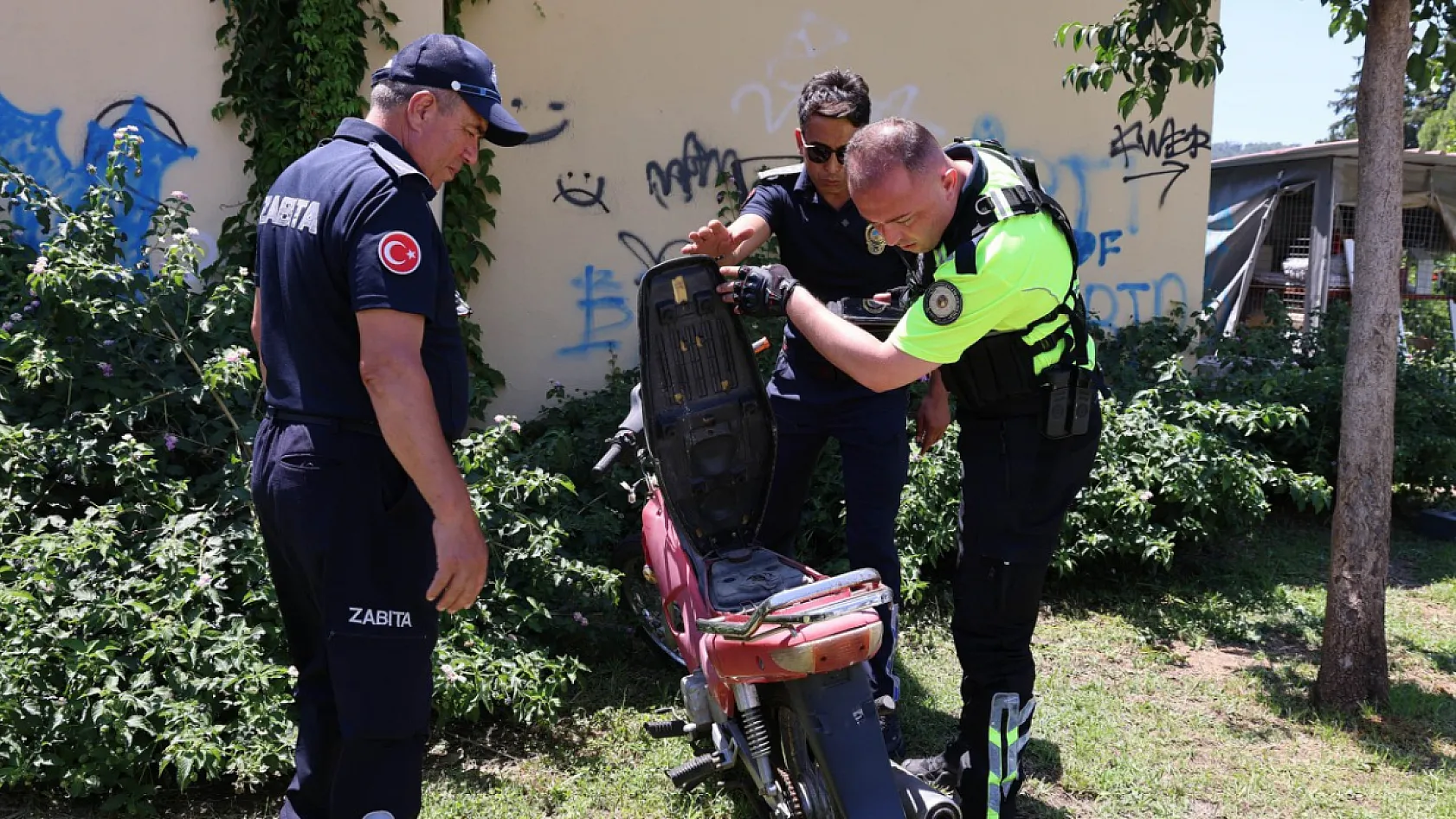 Marmaris'te hurda temizliği başladı