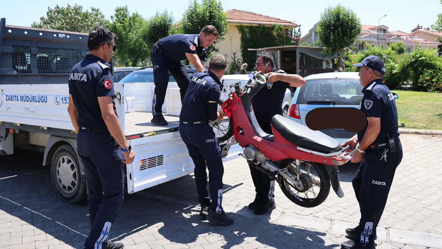 Marmaris'te hurda temizliği başladı