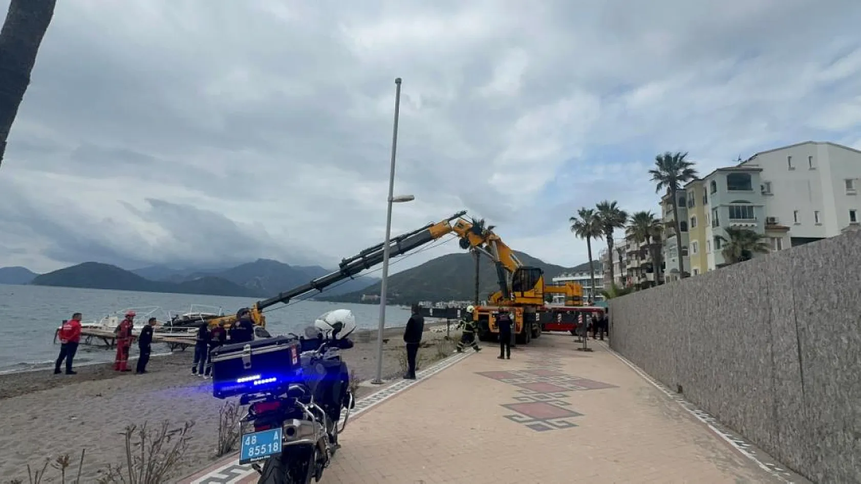 Marmaris'te vincin kopan parçasının altında kalan genç hayatını kaybetti