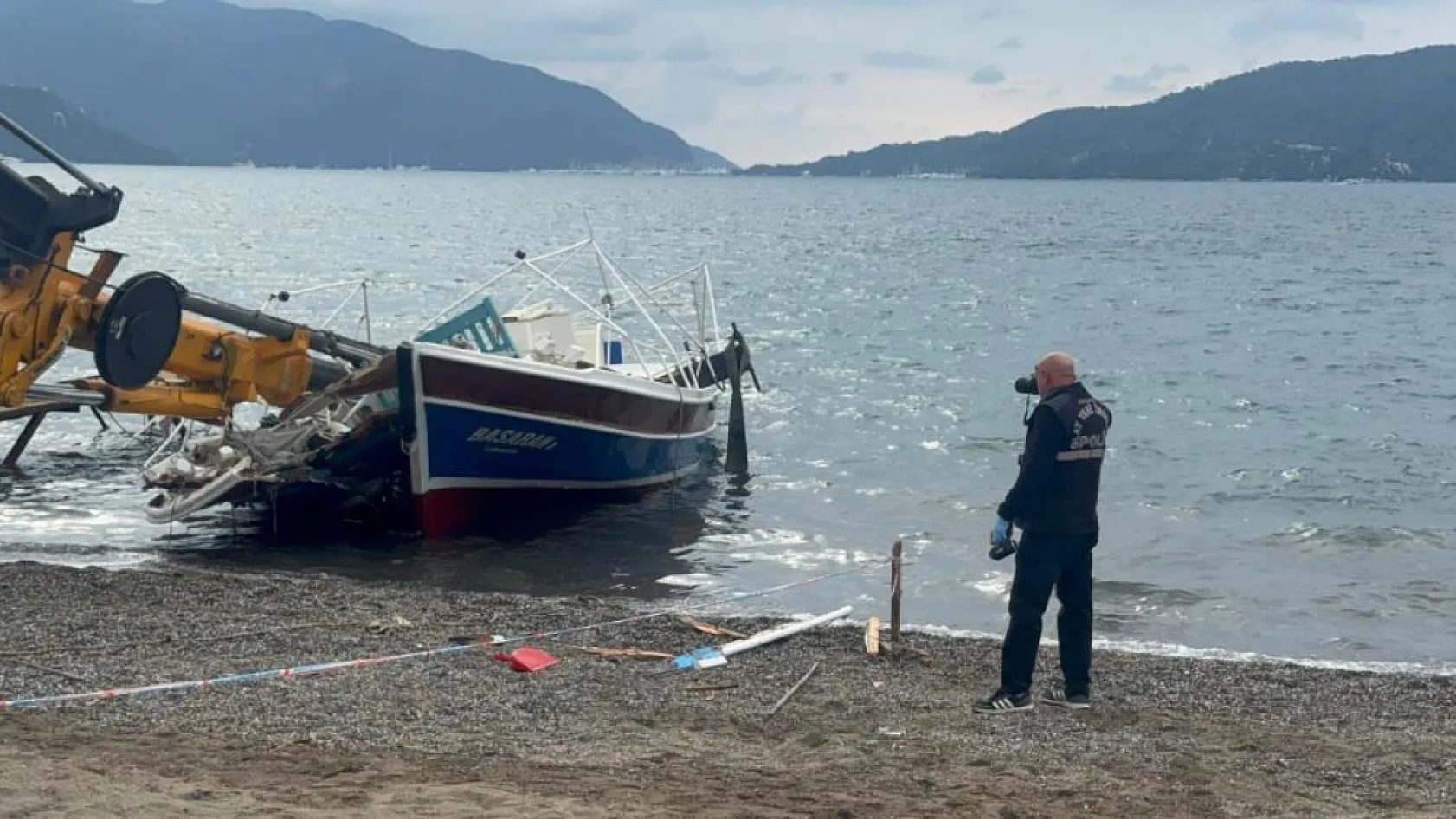 Marmaris'te vincin kopan parçasının altında kalan genç hayatını kaybetti