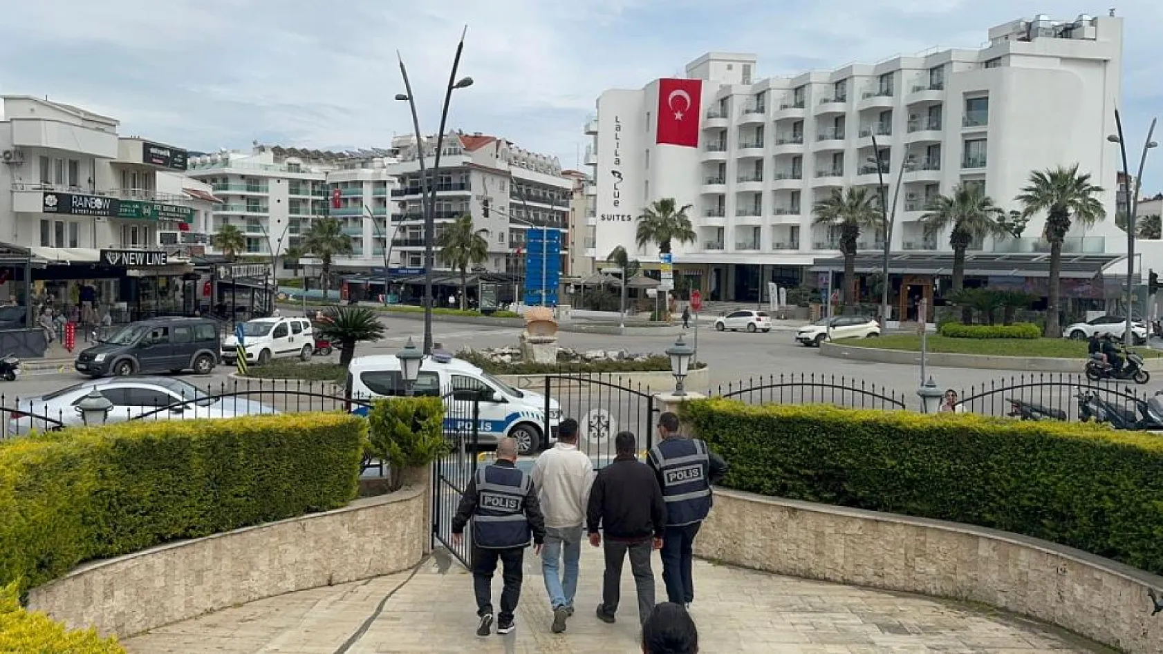 Marmaris'teki 'vinç' kazasında gözaltına alınan 2 kişi tutuklandı