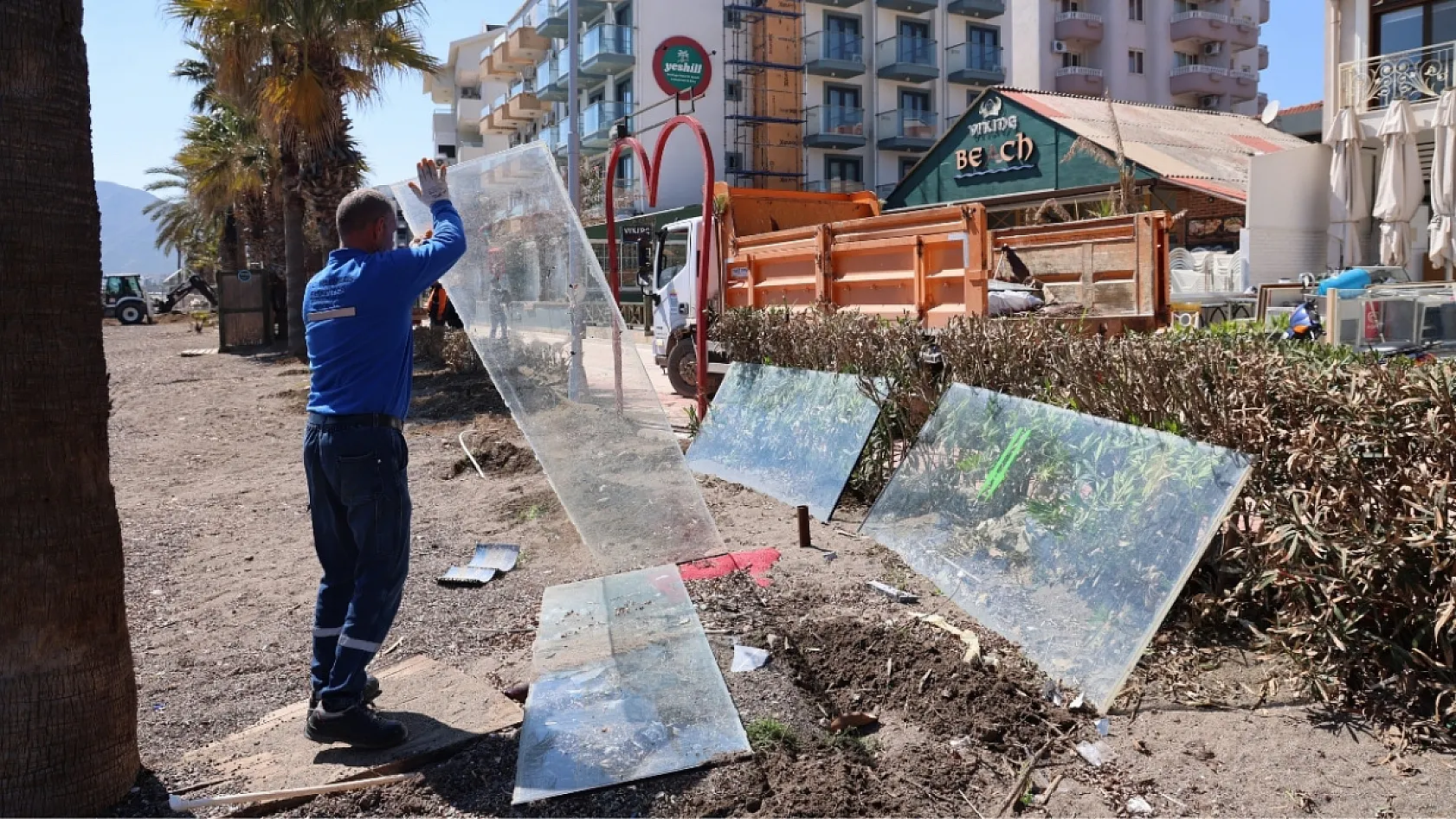Marmaris Uzunyalı yaza hazırlanıyor