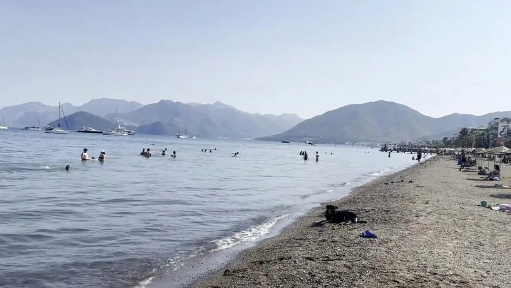 Marmaris'te sıcak havayla birlikte sahiller hareketlendi