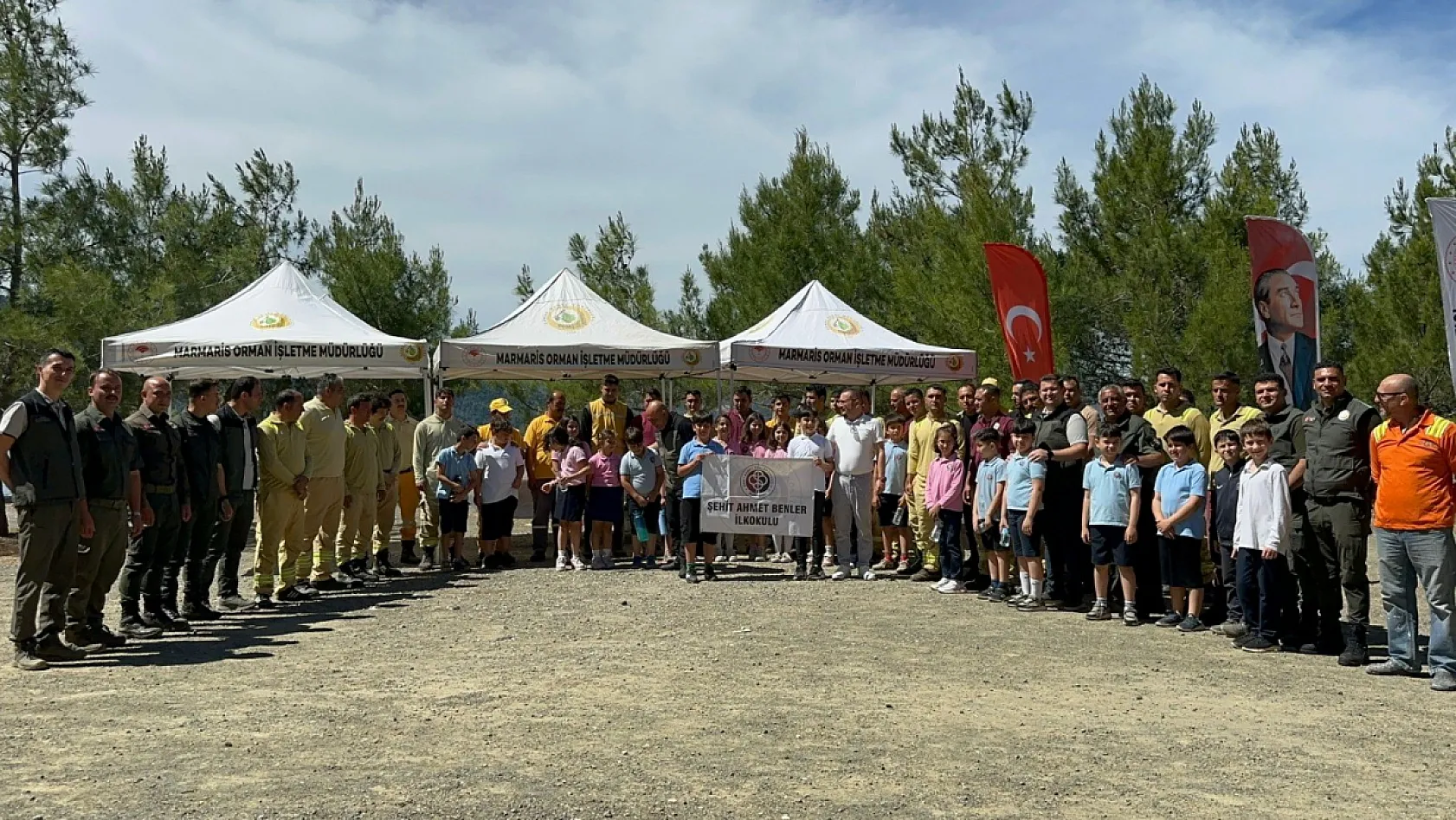 Marmaris'te 'Orman Benim' Projesi Kapsamında Çevre Etkinliği Düzenlendi